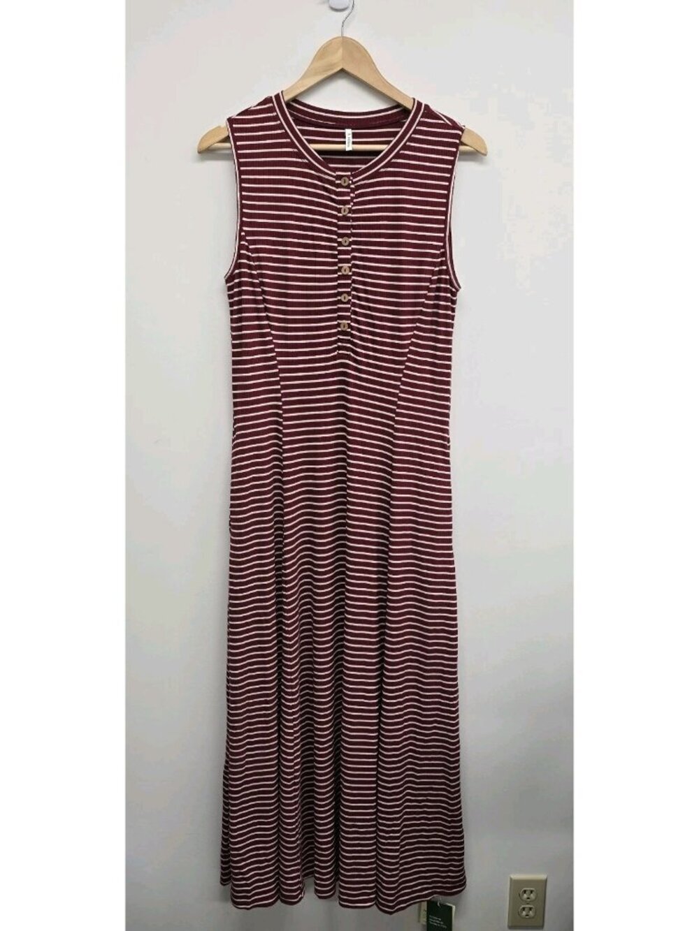 NWT Halara Henley Sleeveless Striped Maxi Dress Size L Casual Pockets Stretch